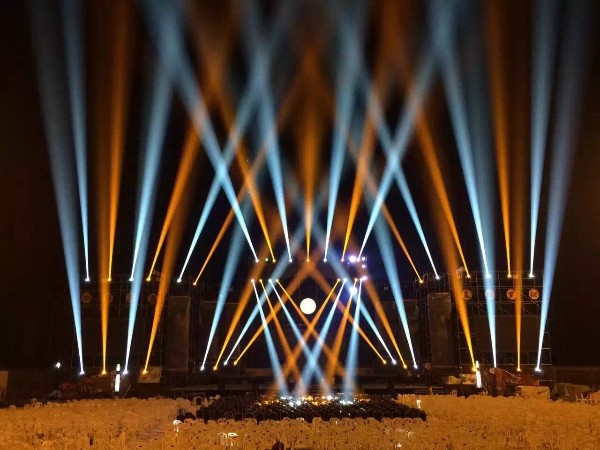 音樂節(jié)一般需要租賃哪些舞臺設(shè)備呢？